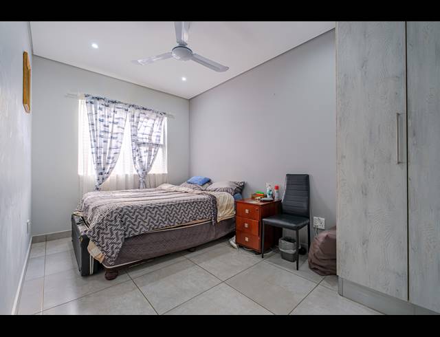 4 BEDROOM DUPLEX FOR SALE IN RED HILL